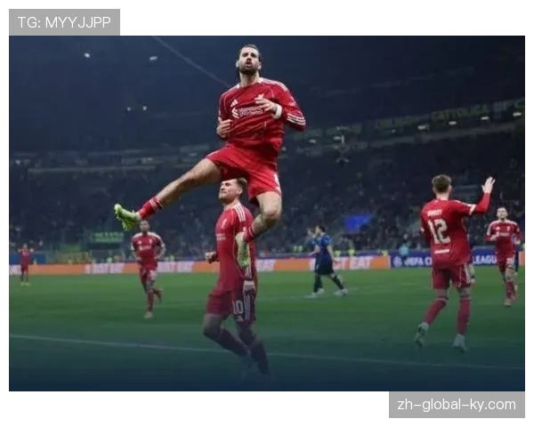 利物浦调整盯人方式逆转局面 中场休息成战术博弈转折点